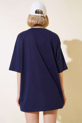 Basıc Oversize T-Shirt Lacivert - Kadın Giyim Modelleri