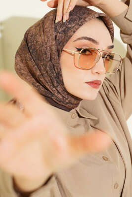Batik Motifli Modal Eşarp Kahve 