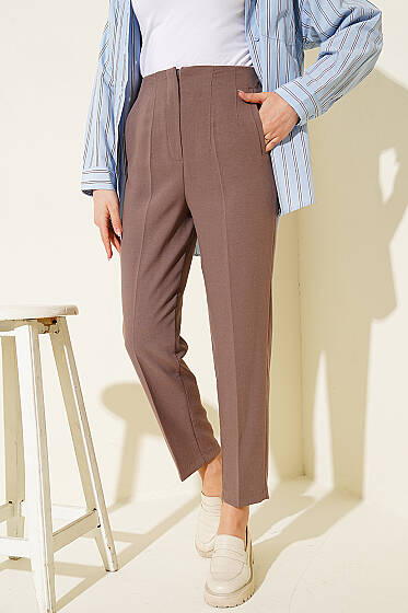 Bel Pensli Havuç Pantolon Vizon - 500-700 TL Ürünler