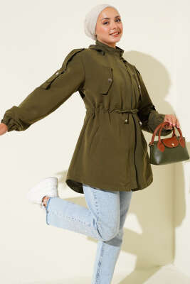 Bel Tünelli Kapüşonlu Trençkot Haki 