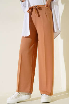 Beli Lastikli Kuşak Bağlamalı Pantolon Camel 