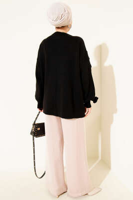 Çiçek İşlemeli Triko Kazak Siyah - Triko Kazak