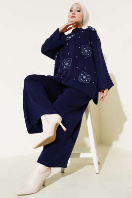 Çiçek Motifli Triko İkili Takım Lacivert