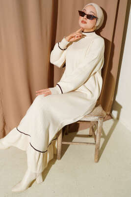 Etek Ucu Fırfır Detaylı Triko Elbise Taş