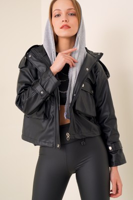 Kapüşonlu Siyah Deri Ceket