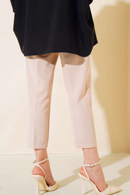 Kemerli Havuç Model Pantolon Latte - Pantolon