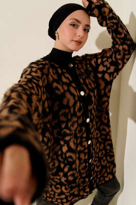 Leopar Desenli Şardonlu Triko Hırka Vizon 