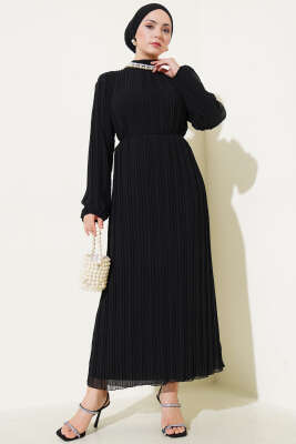 Örgü Kuşaklı Pileli Şifon Elbise Siyah 