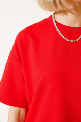 Oversize Basic T-shirt Kırmızı - Yılın Fırsatı