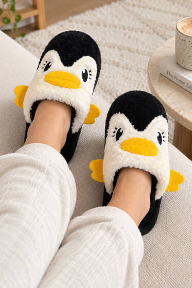 Penguen Figürlü Ev Terliği Siyah - Ev Terliği