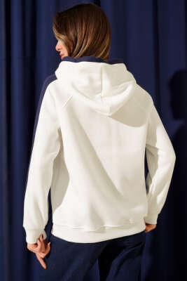Sachnd Baskılı Kapüşonlu Üç İplik Sweatshirt Ekru - Kadın Giyim Modelleri