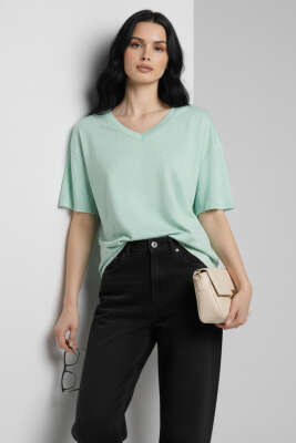 V Yaka Taşlı T-shirt Mint - CALİENTE