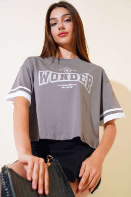 Wonder Baskılı T-Shirt Füme - Yeni Giyim