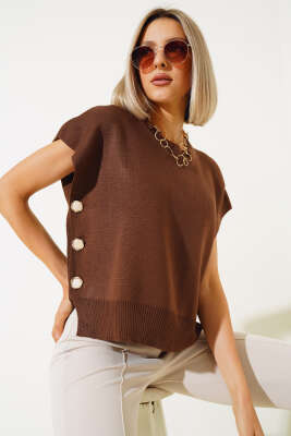 Yanları Düğmeli Yaka Fırfırlı Triko Süveter Kahve - PUDRA OFFICIAL
