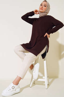 Yırtmaç Zincirli Basic Tunik Kahve - Tunik